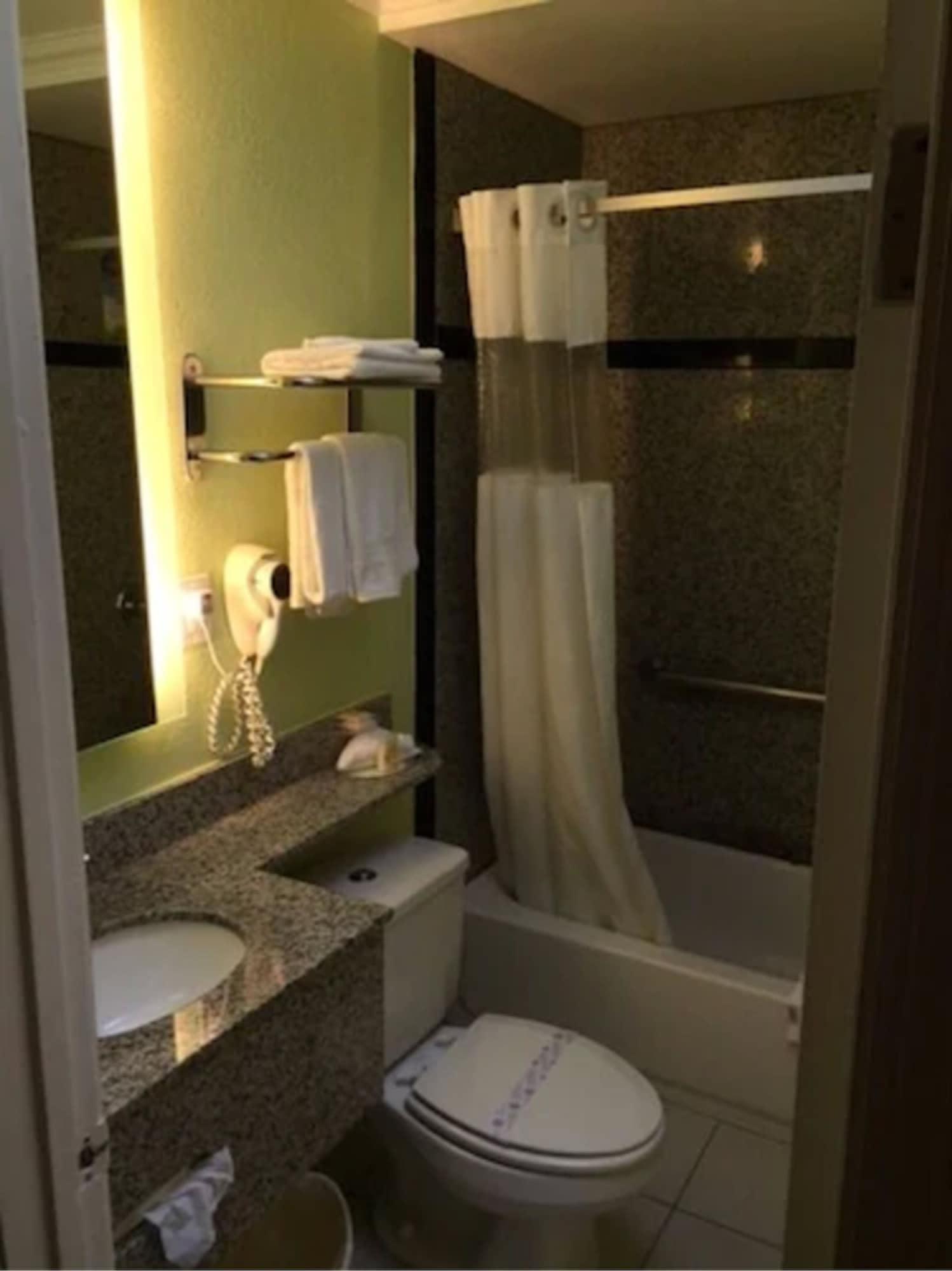 Days Inn San Francisco - Lombard Εξωτερικό φωτογραφία