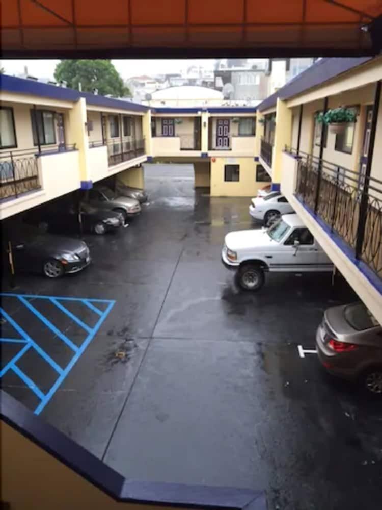 Days Inn San Francisco - Lombard Εξωτερικό φωτογραφία