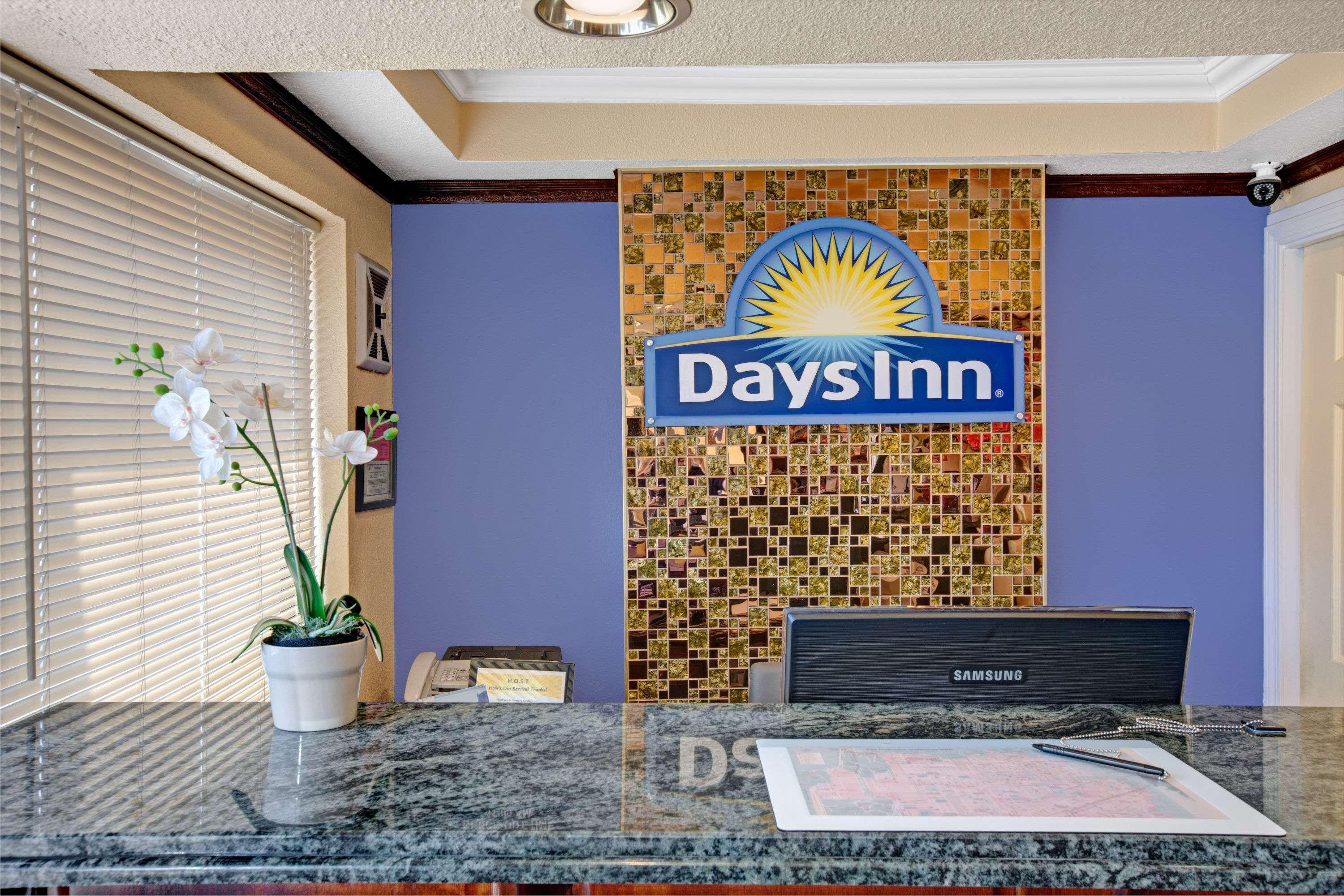 Days Inn San Francisco - Lombard Εξωτερικό φωτογραφία