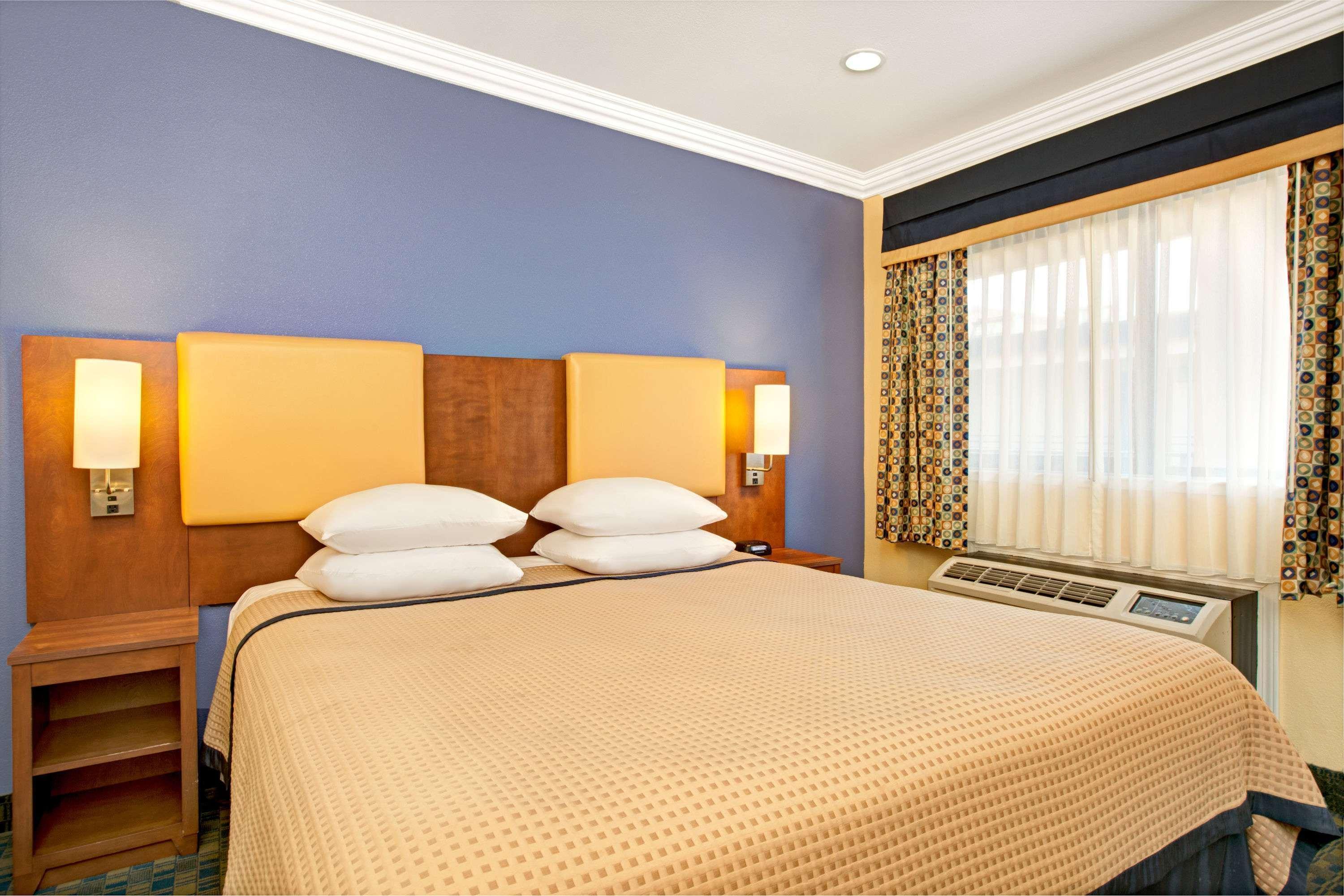 Days Inn San Francisco - Lombard Εξωτερικό φωτογραφία
